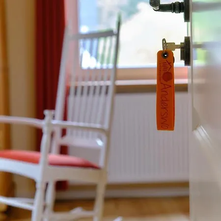 Landhaeuschen Anderswo