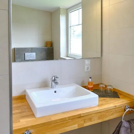 Landhaeuschen Anderswo 3* בוכולט