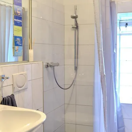 Landhaeuschen Anderswo