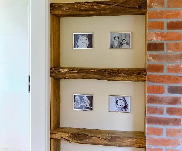 Landhaeuschen Anderswo Bed & Breakfast 3*