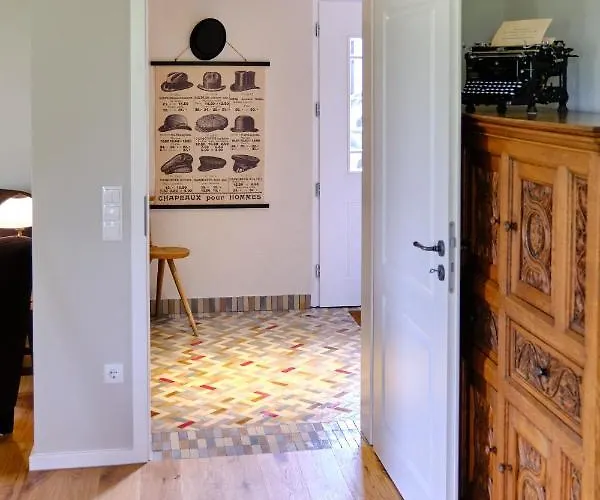 Landhaeuschen Anderswo לינה וארוחת בוקר 3*