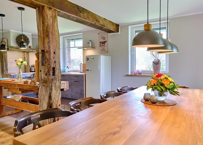 Landhaeuschen Anderswo Bed & Breakfast 3*