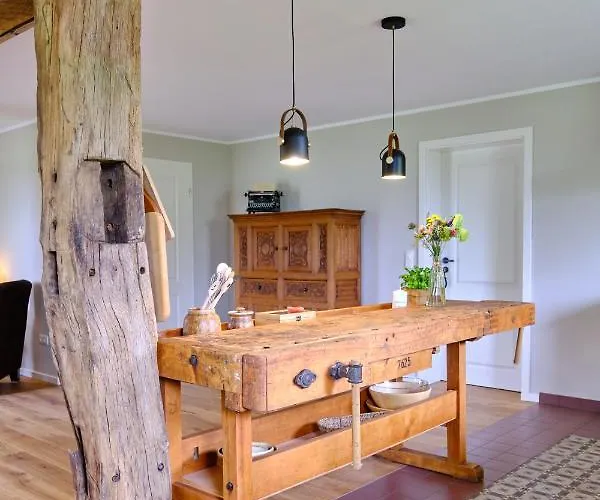 Landhaeuschen Anderswo Bed & Breakfast 3*